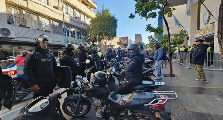 El Concejo calmó la protesta y pidió tiempo a los choferes de Uber moto