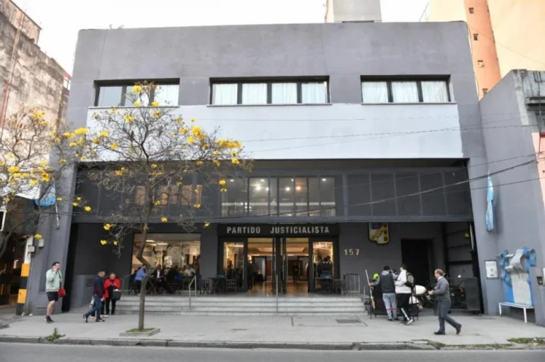 El PJ tucumano cierra filas: solo los afiliados podrán ser candidatos en octubre