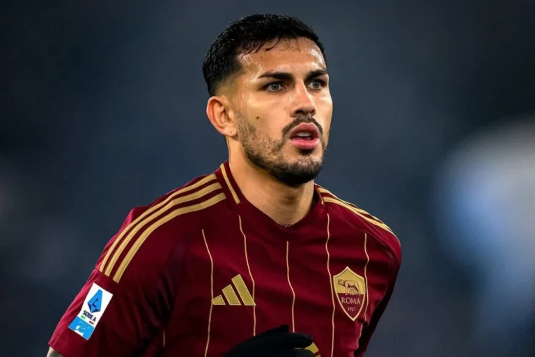 Riquelme prepara la «artillería» fina para lograr que Paredes juegue en Boca Juniors