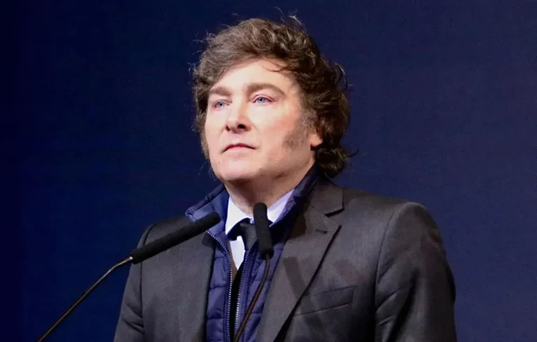 Críticas a Milei y a Jaldo: organizaciones feministas marcharán hoy en Tucumán