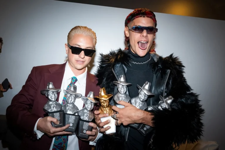 Ca7riel y Paco Amoroso arrasaron en los Premios Gardel 2025 y se llevaron el Gardel de Oro