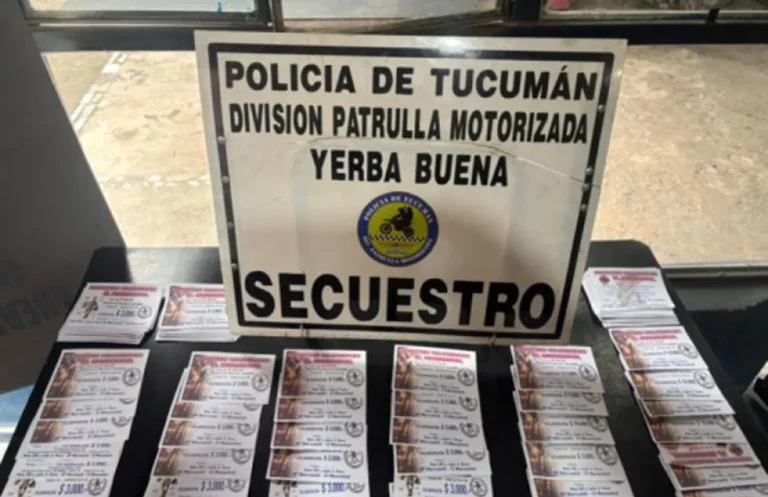 Detuvieron a falsos bomberos que estafaban con bonos truchos en Yerba Buena