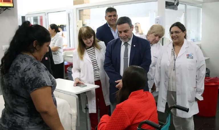 Tras ser apuñalada en la escuela, la adolescente de Alderetes recibió el alta y volvió a su casa