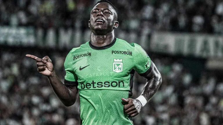 Boca vuelve a poner a Marino Hinestroza en la mira para reforzar el ataque