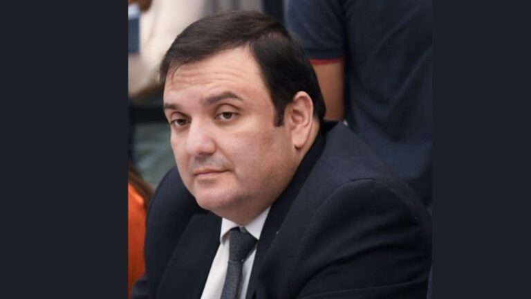 Huesen responsabiliza al gobierno provincial por la crisis tras las inundaciones