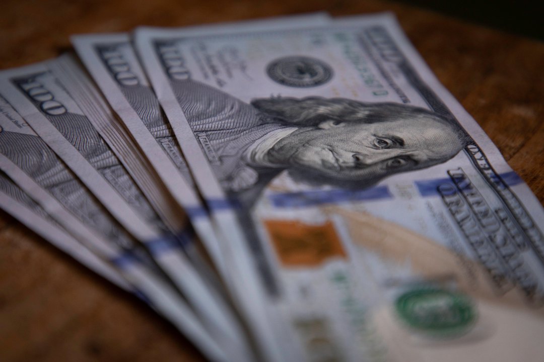 Desde la salida del cepo, los argentinos compraron más de US$ 36.000 millones