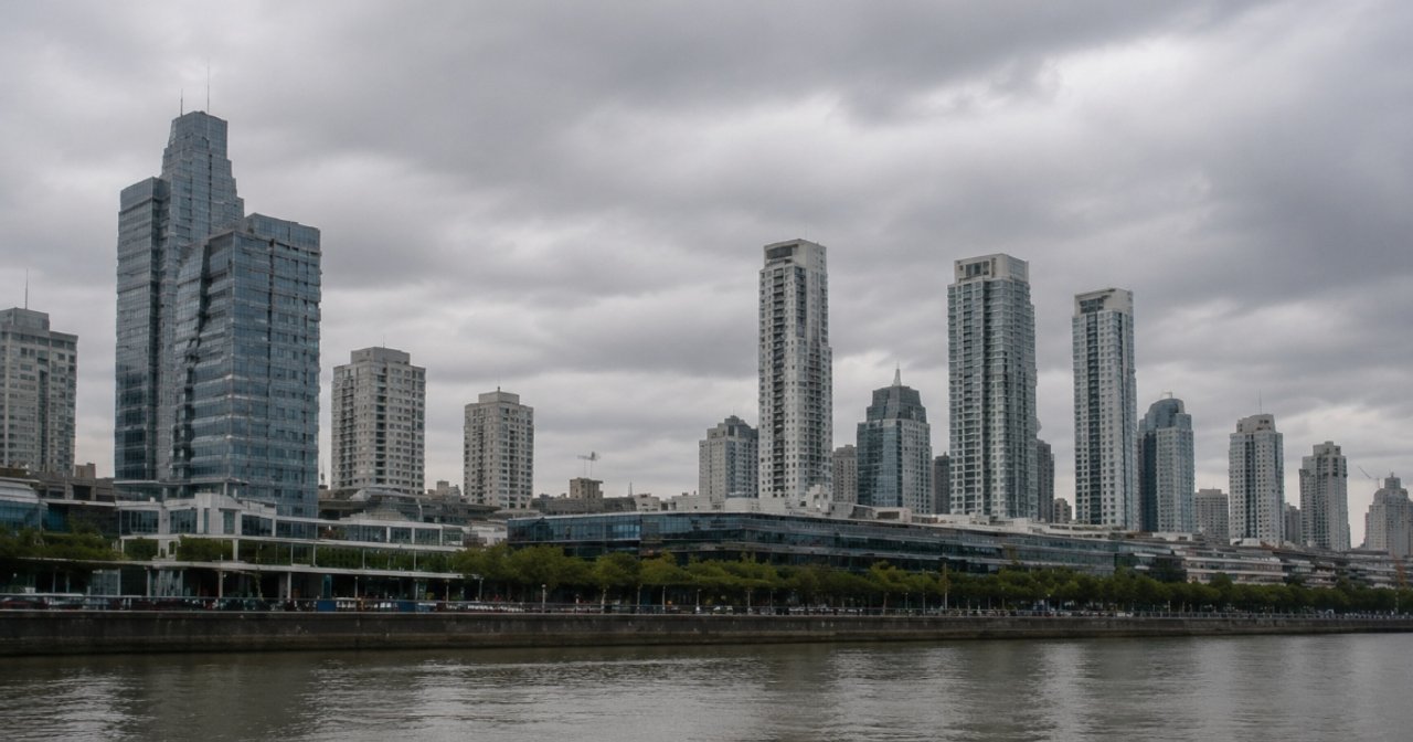 Cómo estará el clima en Buenos Aires este lunes 1 de junio: neblinas y suben las marcas térmicas