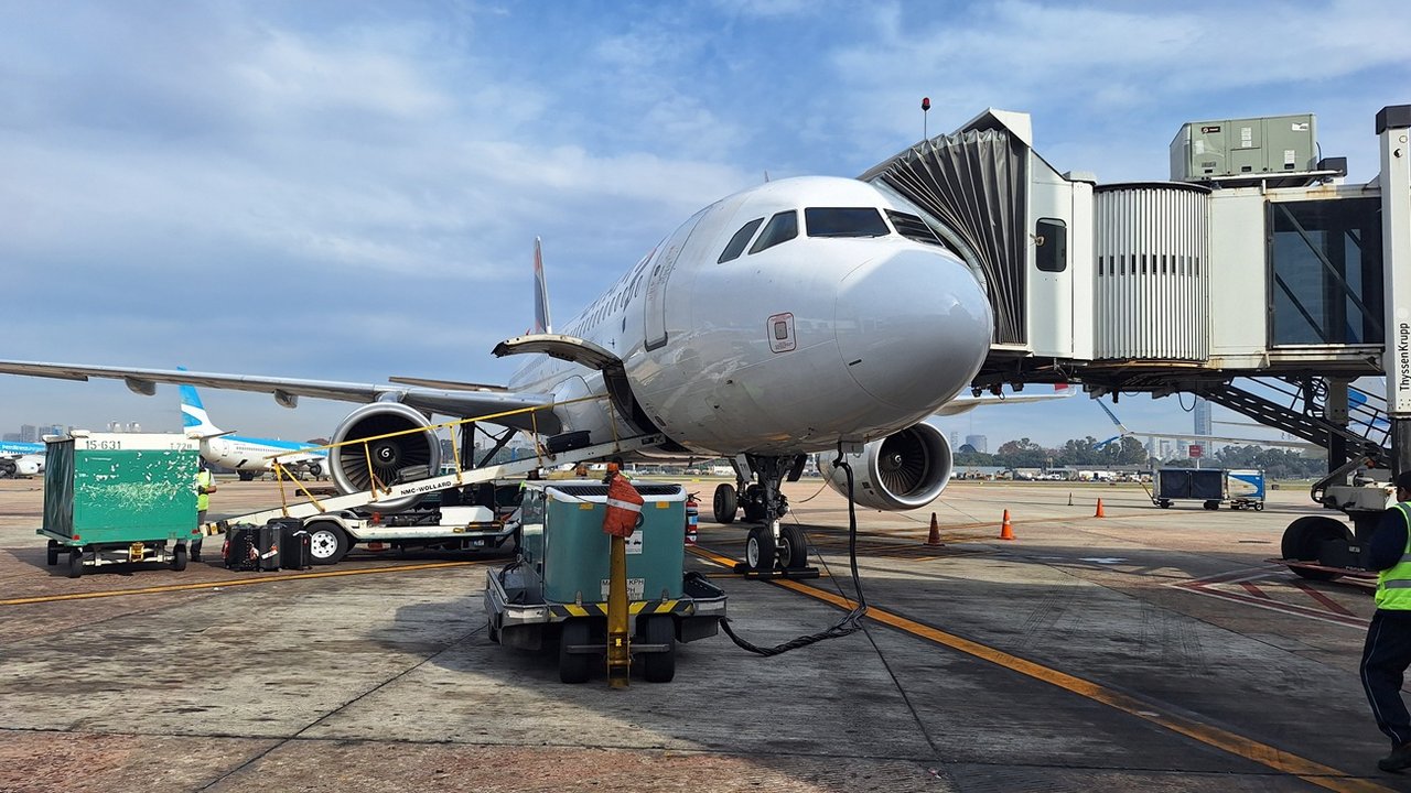 Más de 21 millones de pasajeros viajaron por el país en los primeros 5 meses del año