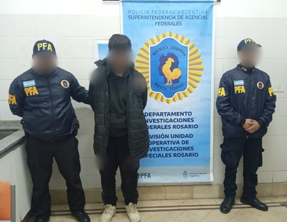 La Federal realizó 35 allanamientos en Rosario por la muerte de un efectivo
