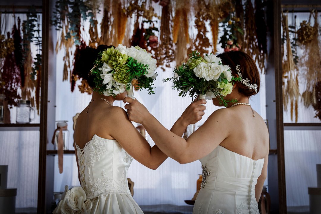 HRW destaca como un “avance histórico” el primer matrimonio civil entre dos mujeres en Bolivia
