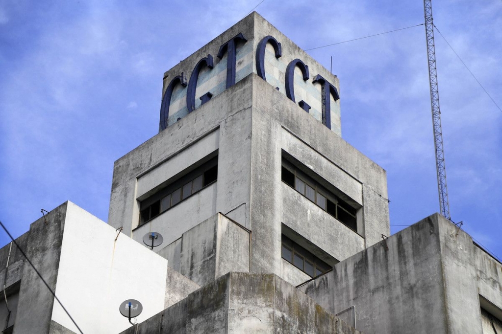 La CGT reclama al Gobierno discutir presencialmente el salario mínimo ante el deterioro de ingresos