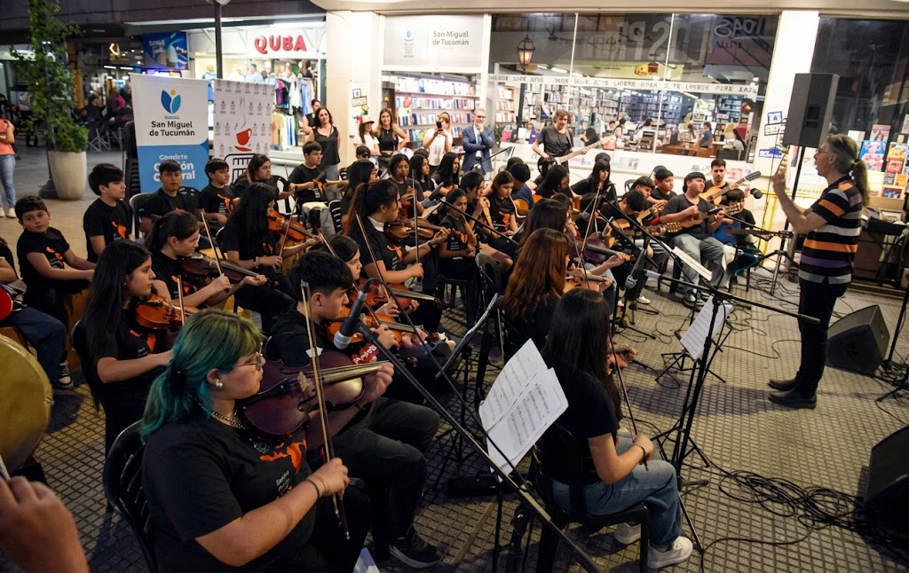 La orquesta infantojuvenil de música latinoamericana celebra 18 años de inclusión y tradición