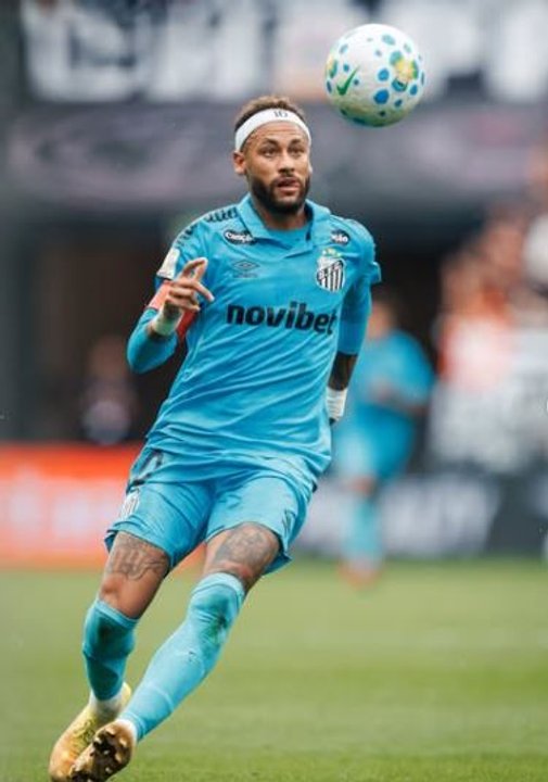 Neymar Jr. cargó contra su propio club: “El peor césped que Santos ha tenido”