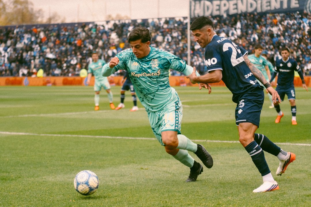 Independiente Rivadavia le ganó a Aldosivi y es el líder absoluto de la Tabla Anual