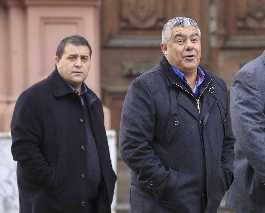 Presentaron en Estados Unidos una denuncia ante la FIFA contra Tapia y Toviggino