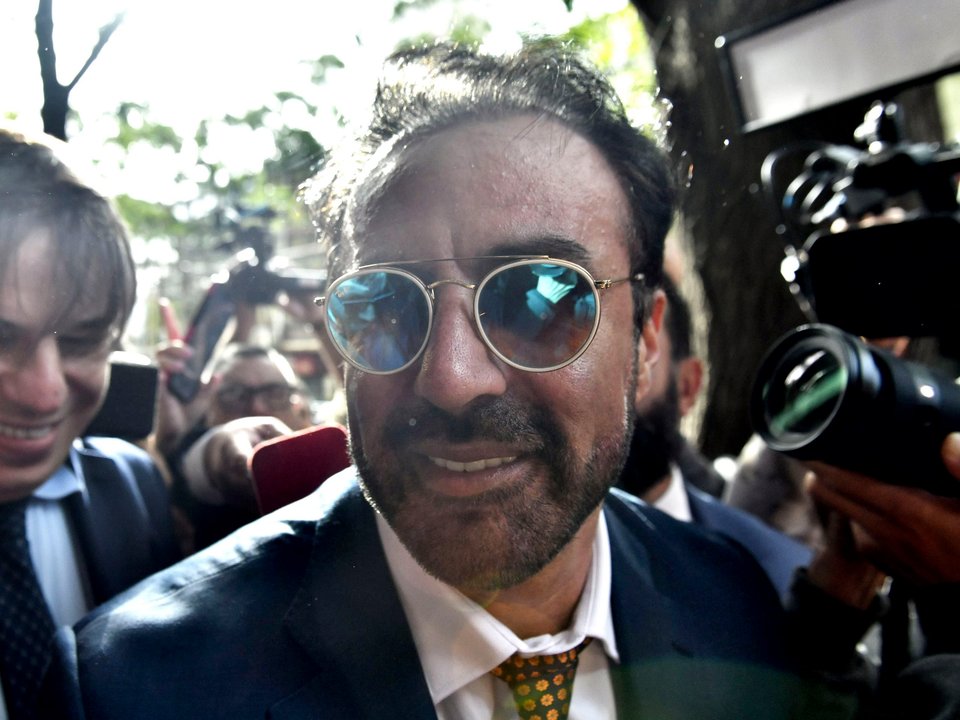 Fuego cruzado entre los acusados por la muerte de Maradona en una tensa audiencia