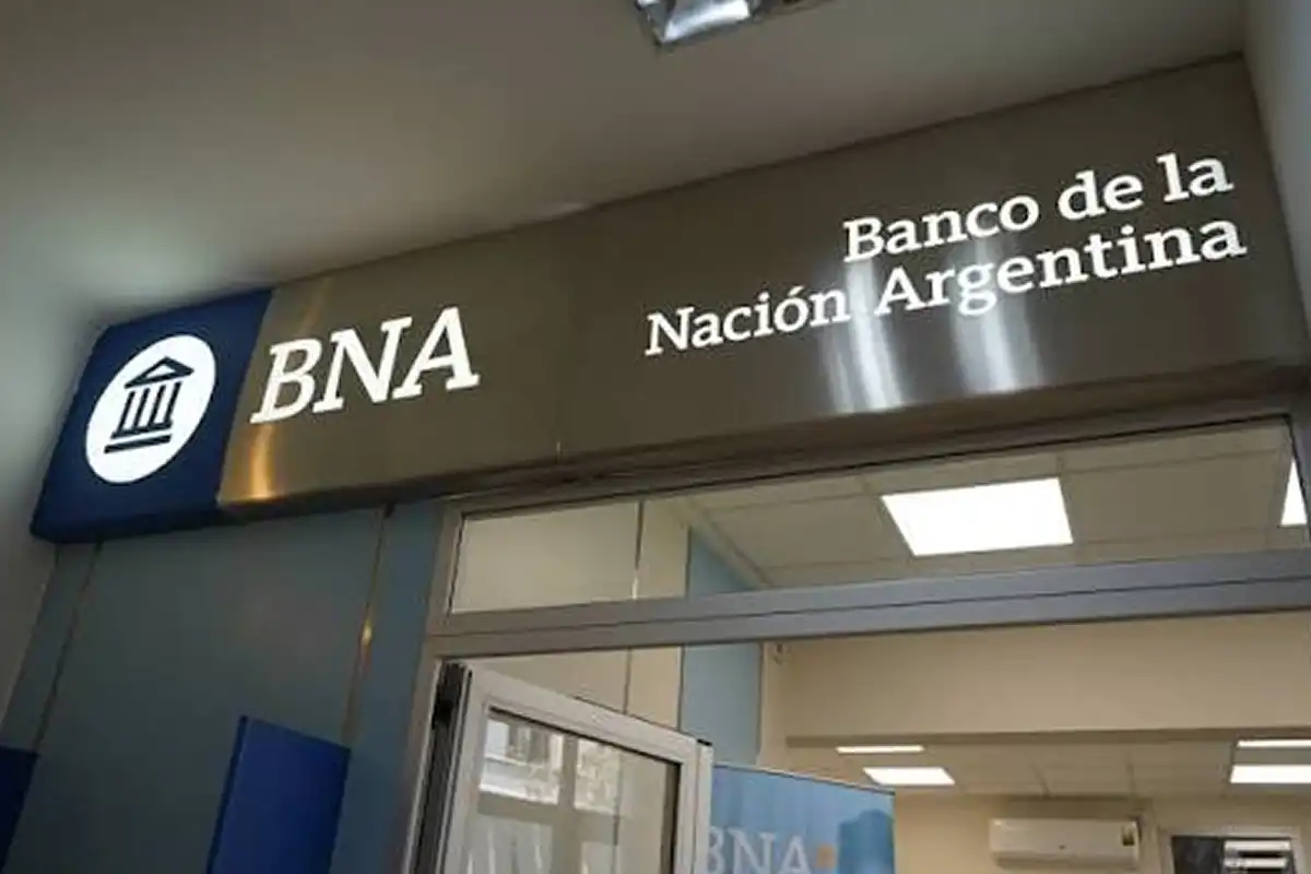 El sector bancario acuerda un nuevo incremento salarial y un bono extraordinario superior a los 2,2 millones de pesos