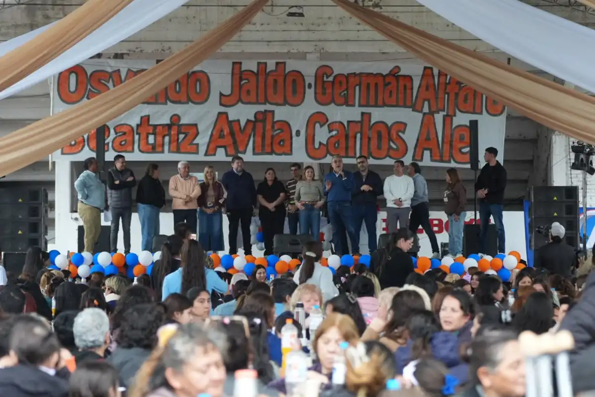 Reordenamiento y pujas políticas en Tucumán: Chahla avanza con la UNT, Alfaro reaparece y se oficializa asistencia a gremios