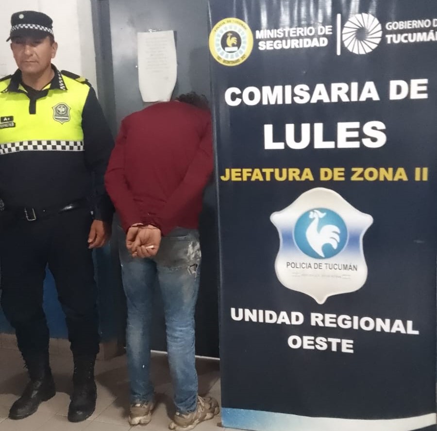 INTENTÓ AGREDIR A POLICÍAS DURANTE UN ALLANAMIENTO Y TERMINÓ APREHENDIDO