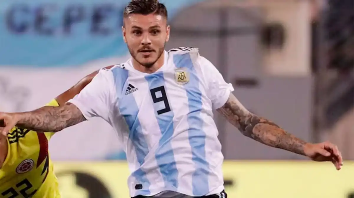Wanda Nara genera polémica al poner a la venta una camiseta de la Selección de Mauro Icardi